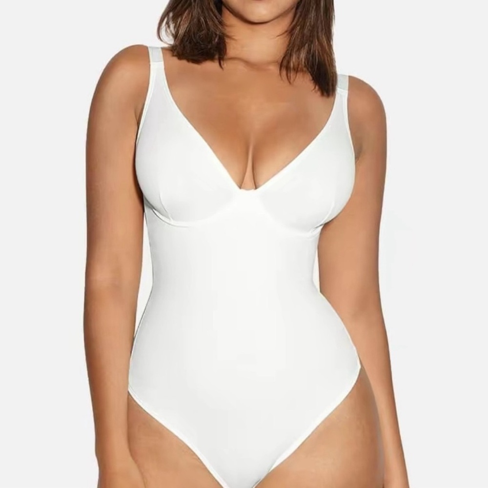 Feelin Girl ShapeWear Tummy Control V Neck Bodysuit Thing White NWT